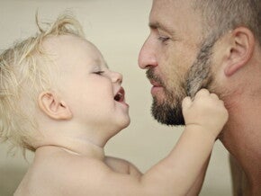 Baby papa lachen Baby papa lachen